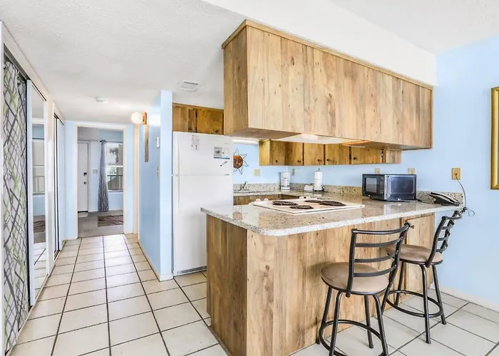 Holiday home Island Wind West 177 Next To Hangout Pool Gulf Shores
